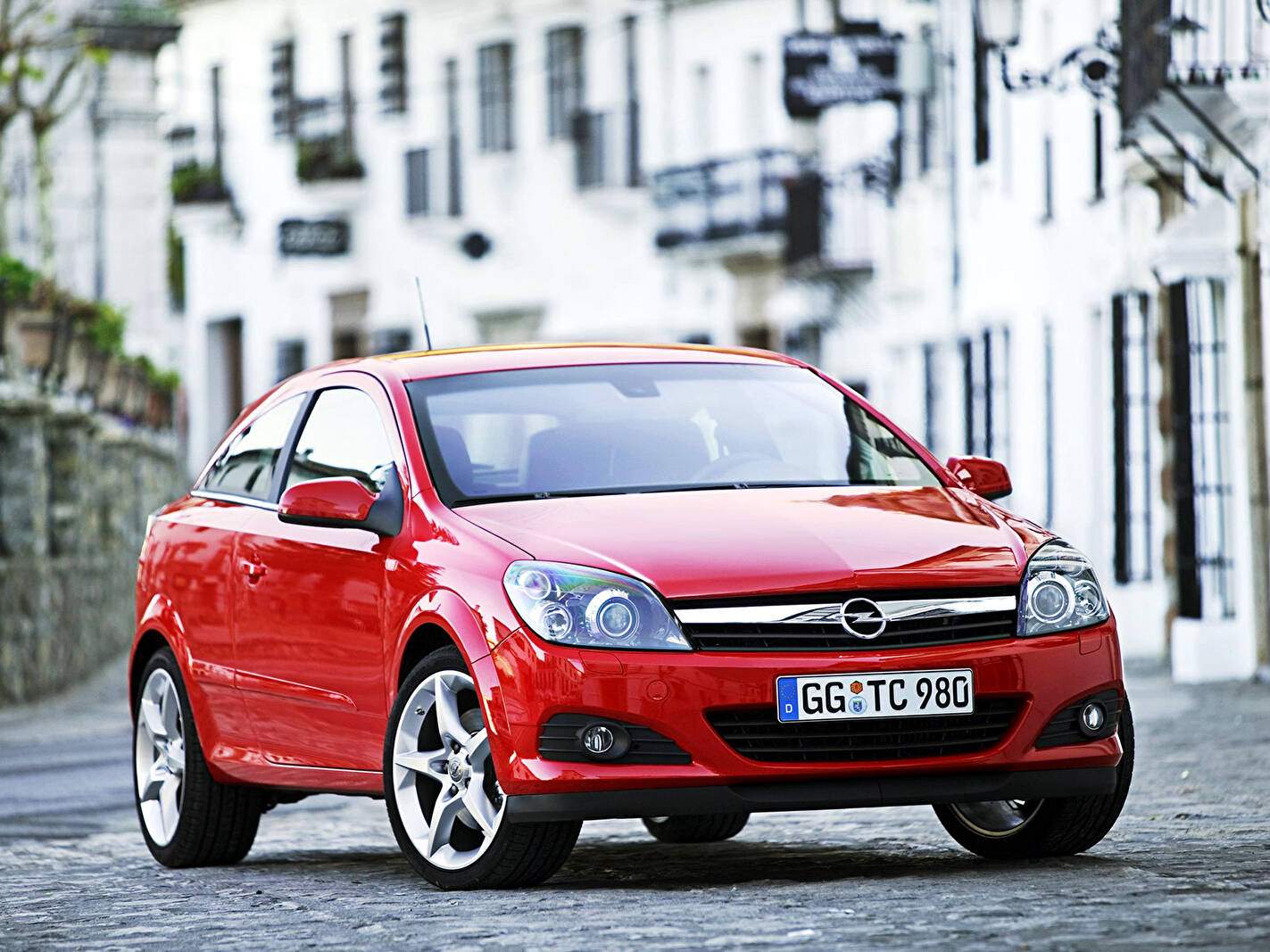 Opel Astra III GTC 1.6 16v (2008-2010),  ajouté par fox58