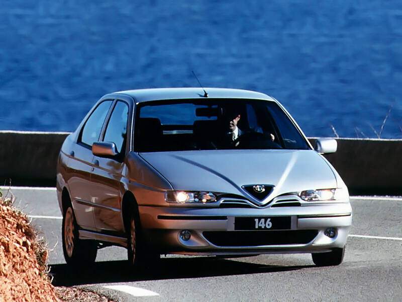Alfa Romeo 146 1.8 TS 145 (1999-2001),  ajouté par fox58