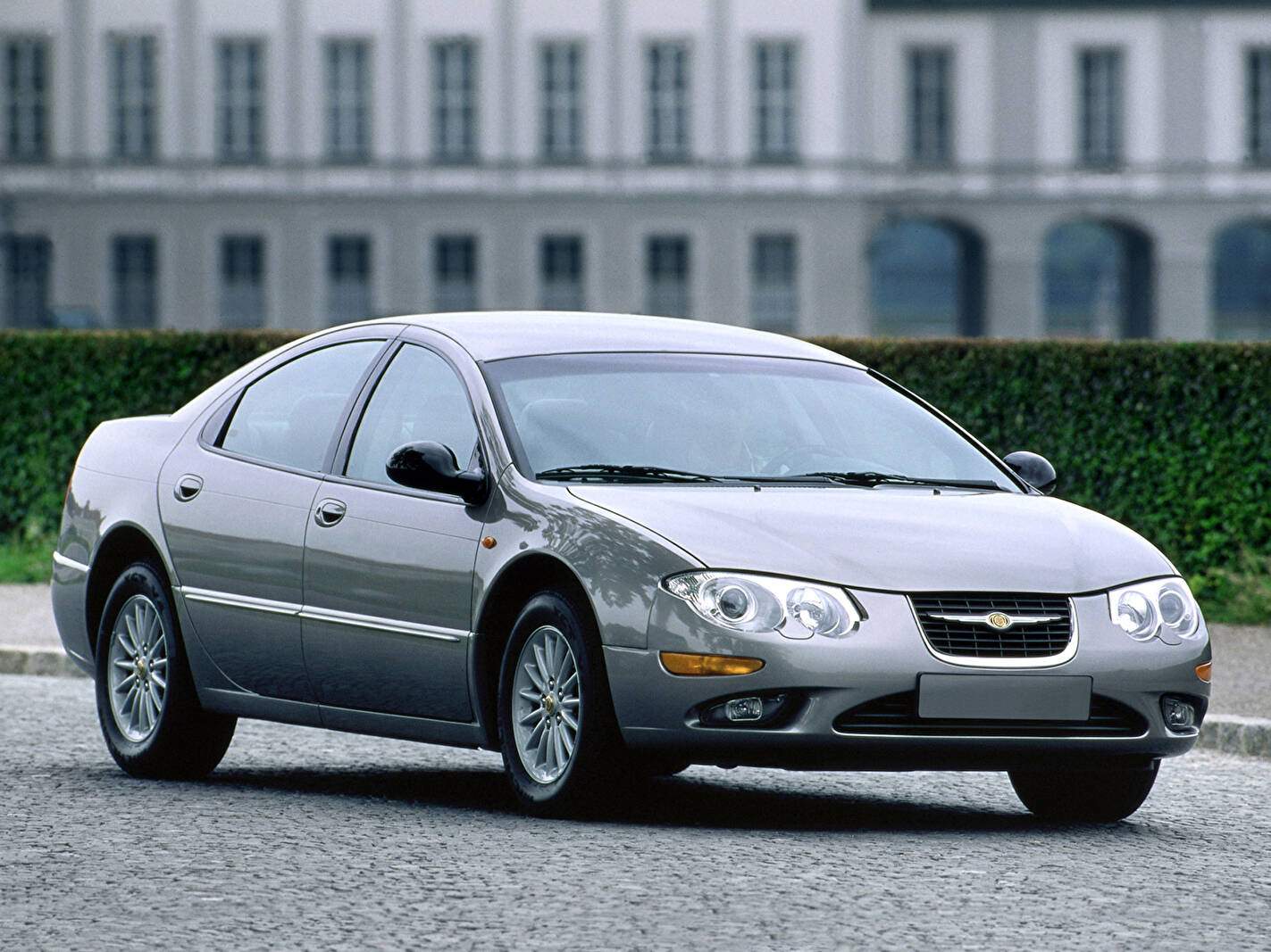 Fiche technique Chrysler 300M 2.7 V6 (19992004)