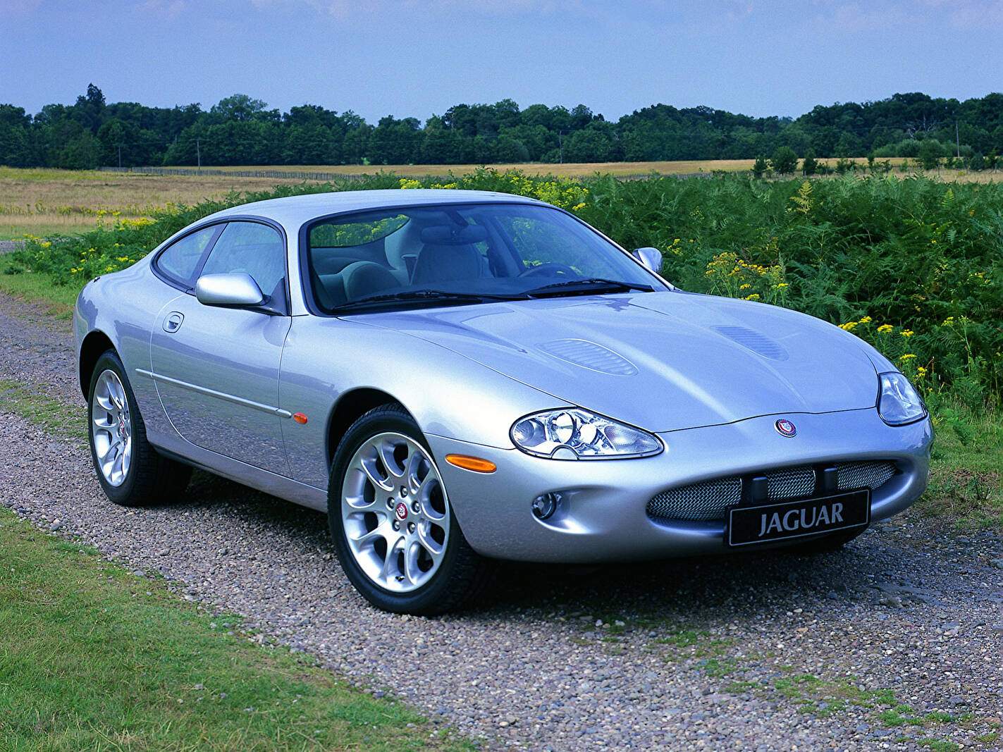 Jaguar XKR Coupé 4.0 (1998-2002),  ajouté par fox58