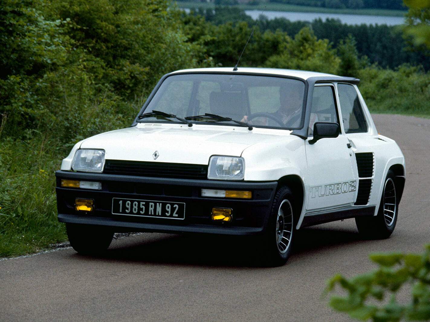 Renault 5 Turbo 2 (1983-1986),  ajouté par fox58