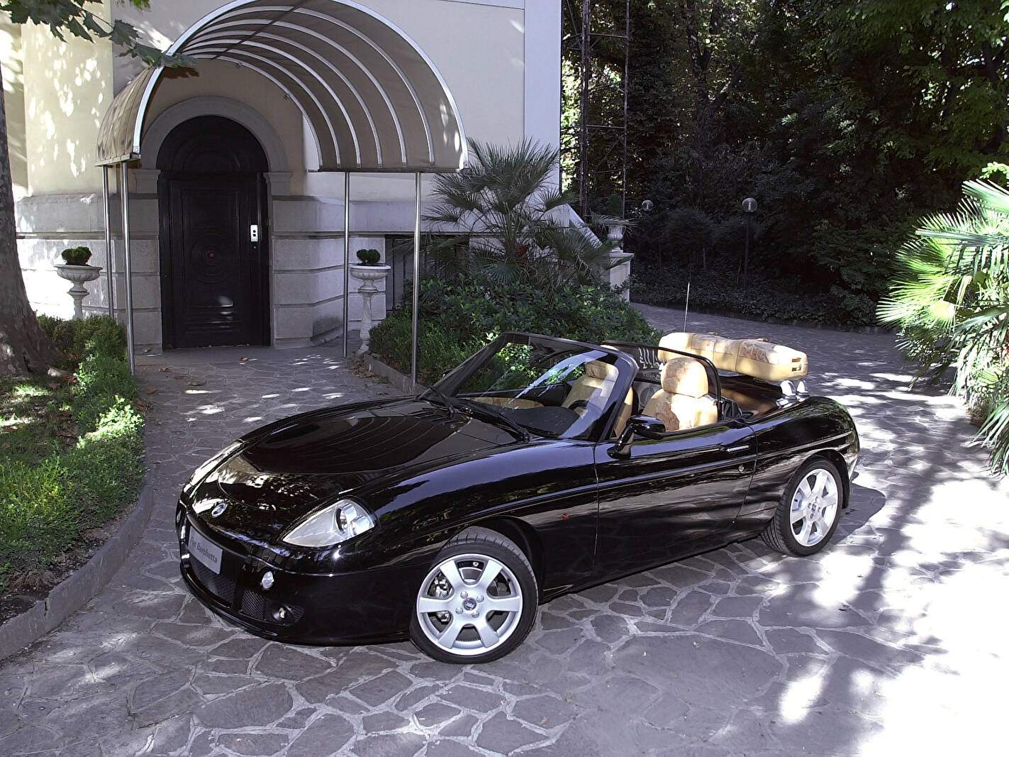 Fiat Barchetta Prima Classe by Alviero Martini (2003),  ajouté par fox58