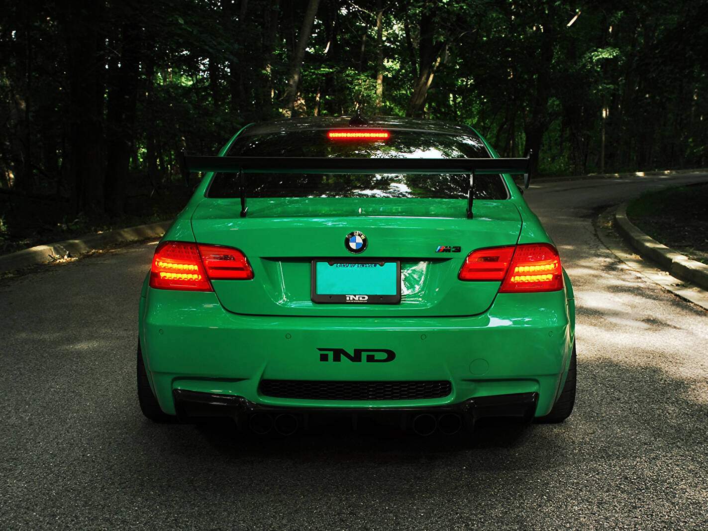 IND M3 Coupé Green Hell S65 (2011-2013),  ajouté par fox58