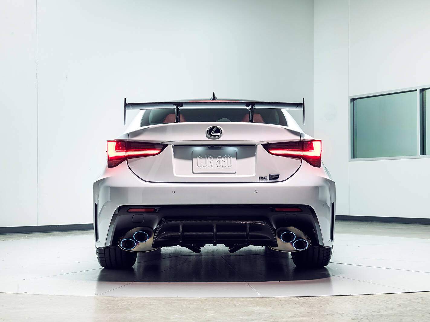 Lexus RC-F « Track Edition » (2019),  ajouté par fox58