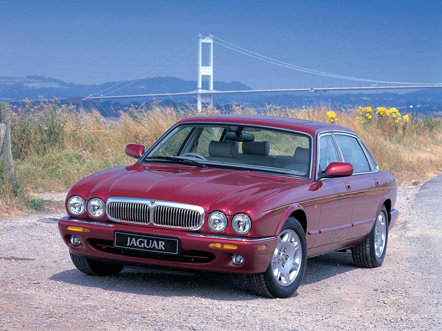 Jaguar XJ8 3.2 V8 (X308) (1998-2003),  ajouté par fox58