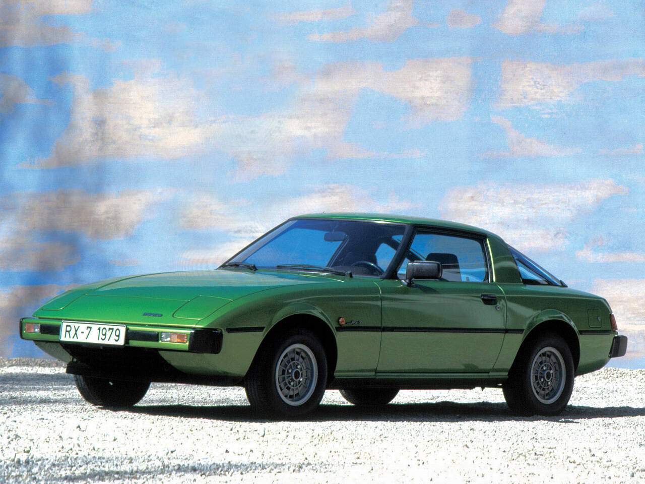 Mazda RX-7 1.1 105 (SA) (1978-1980),  ajouté par fox58