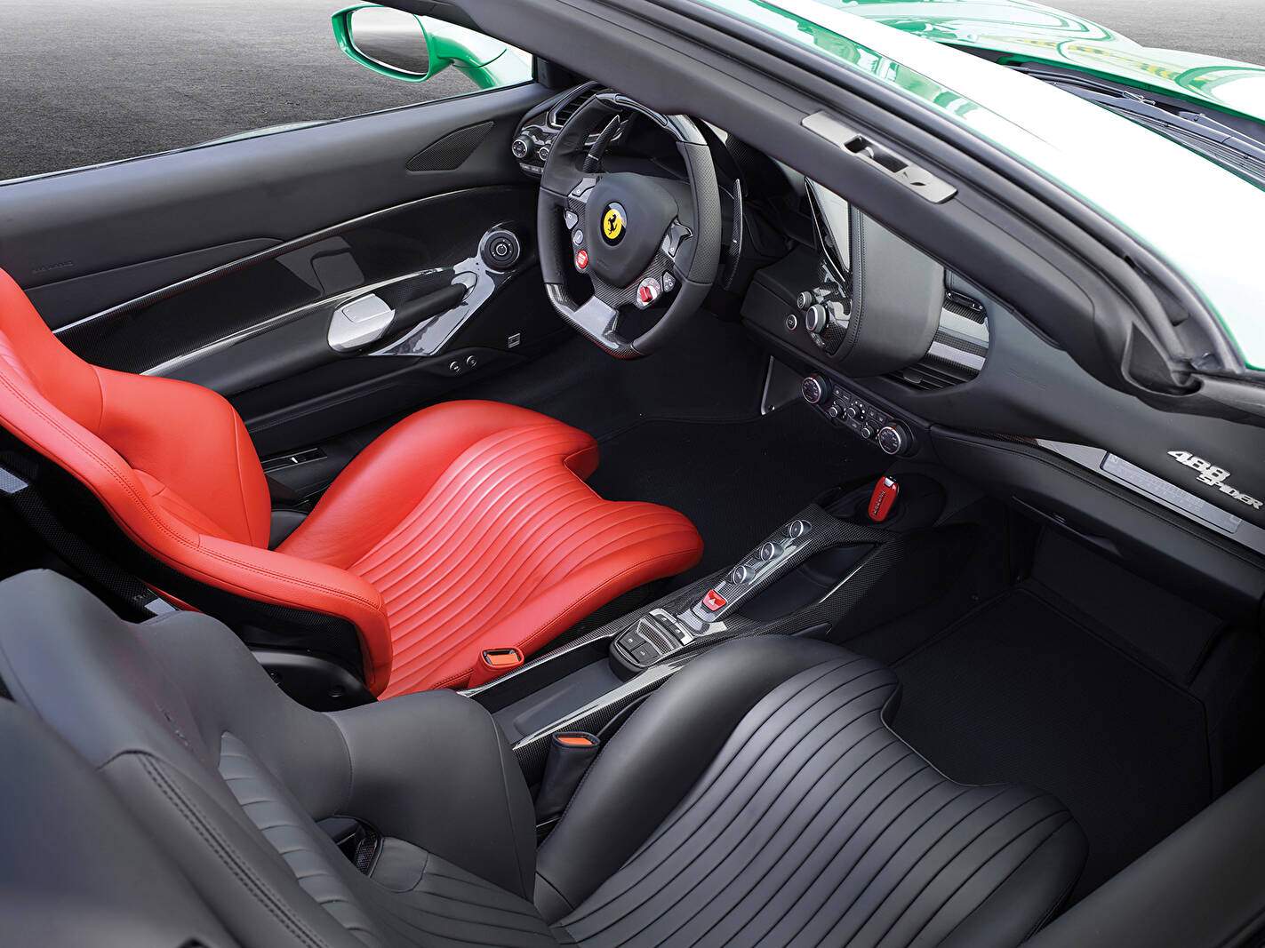 Ferrari 488 Spider « The Green Jewel » (2017),  ajouté par fox58