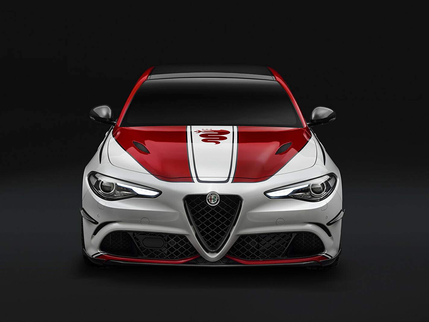 Alfa Romeo Giulia II Quadrifoglio (952) « Alfa Romeo Racing » (2019-2020),  ajouté par fox58