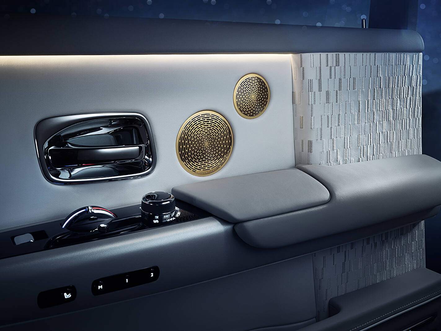 Rolls-Royce Phantom VIII « Tranquillity » (2019),  ajouté par fox58