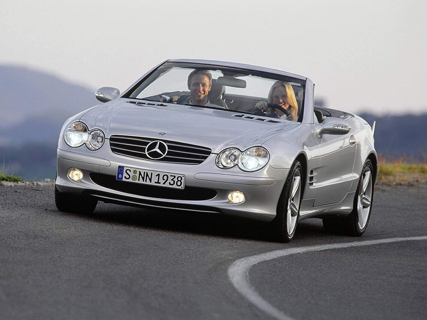 Mercedes-Benz SL II 500 (R230) (2001-2006),  ajouté par fox58