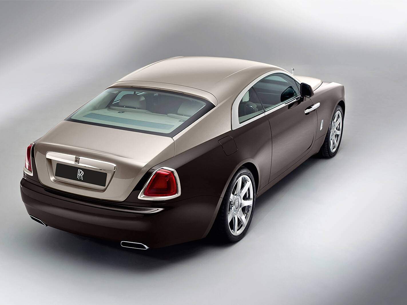 Rolls-Royce Wraith (2014-2023),  ajouté par fox58