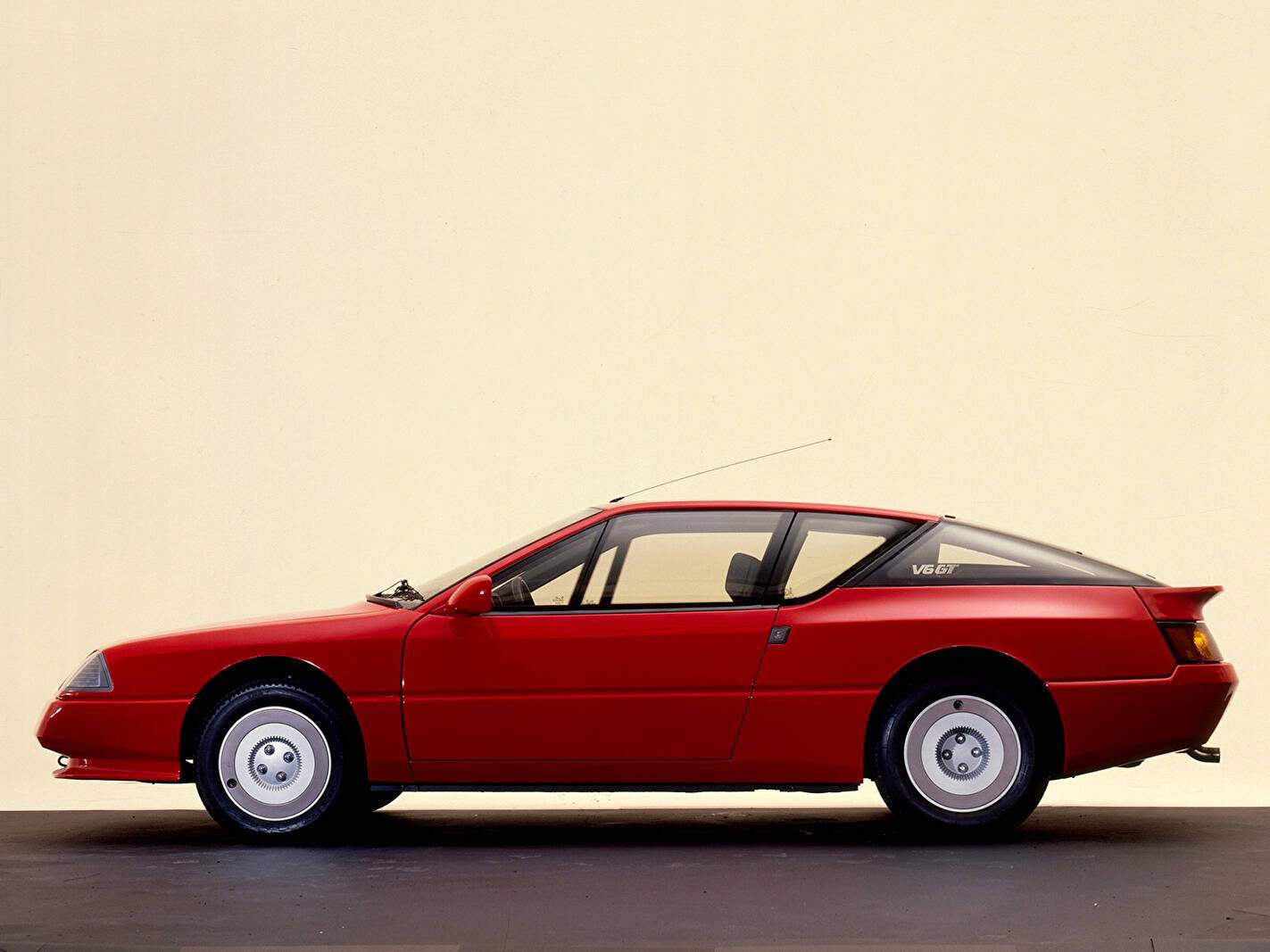 Alpine GTA V6 GT (1985-1989),  ajouté par fox58
