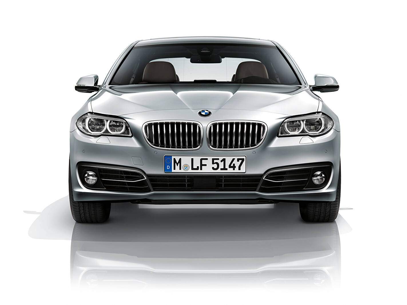 BMW 535i (F10) (2010-2017),  ajouté par fox58