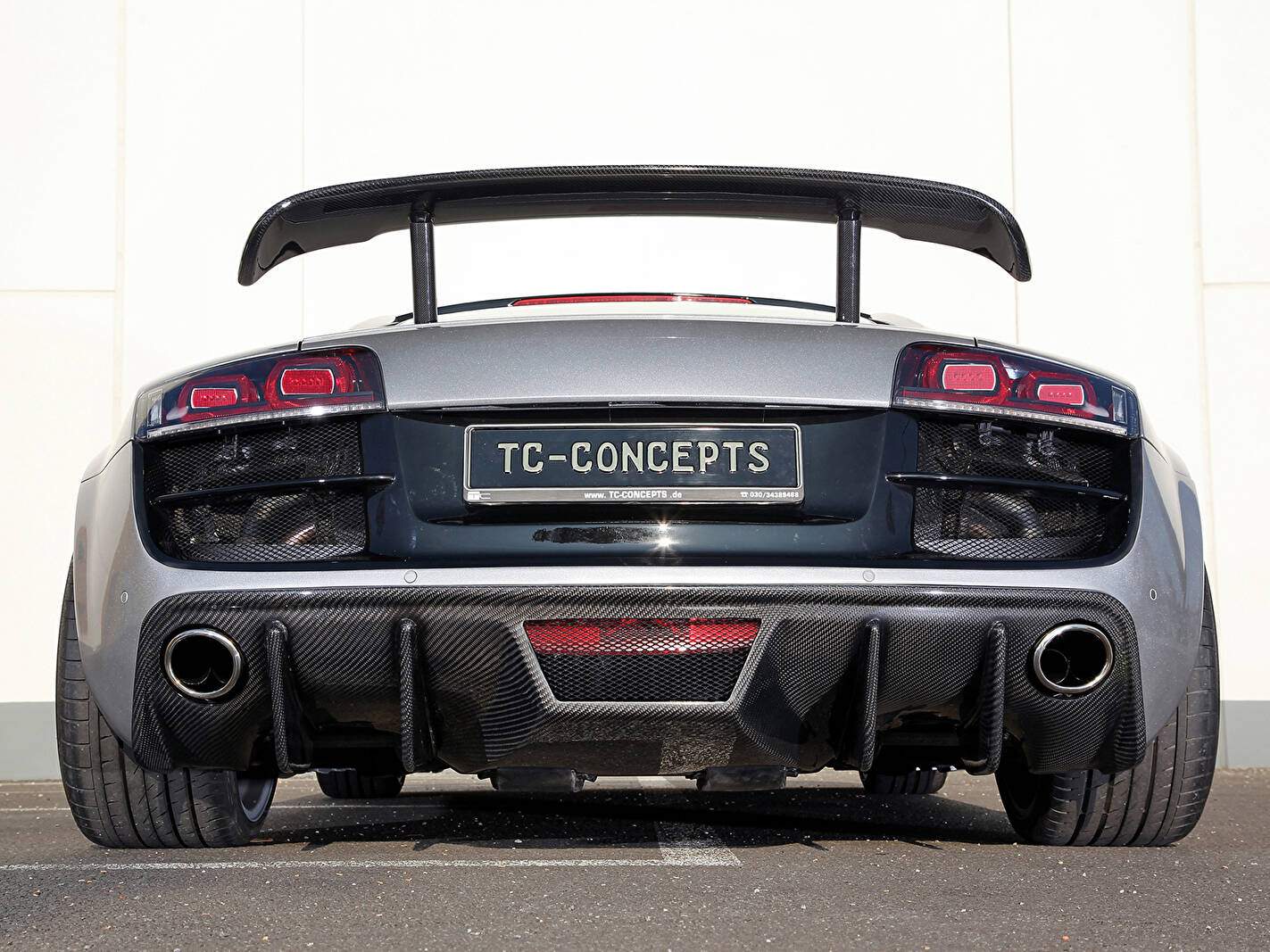 TC Concept R8 Toxique (2011),  ajouté par fox58