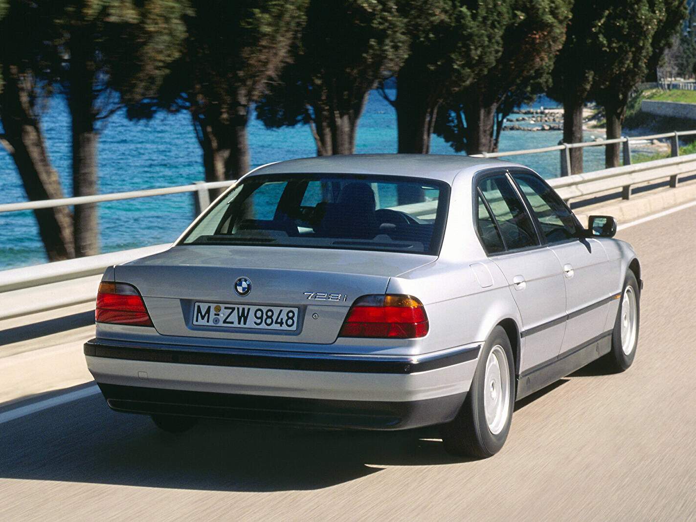 BMW 728i (E38) (1995-2001),  ajouté par fox58