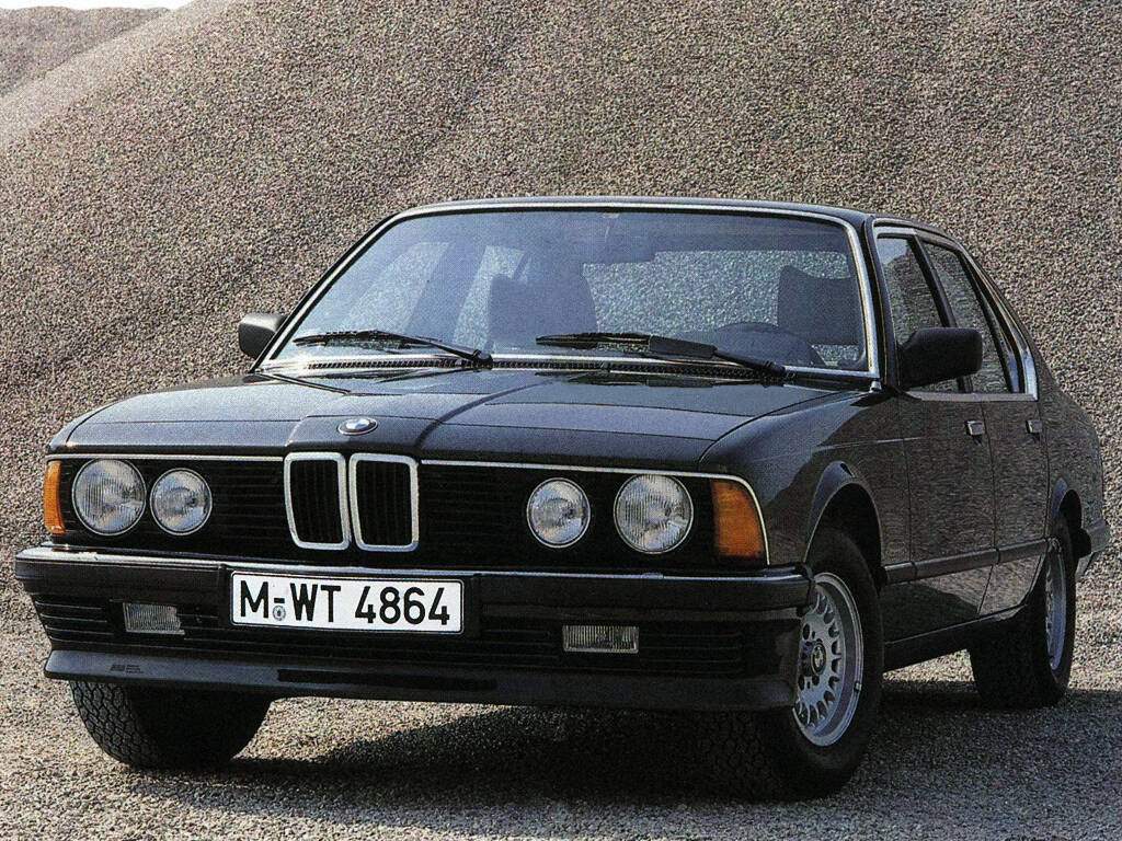 BMW 745i (E23) (1980-1982),  ajouté par fox58