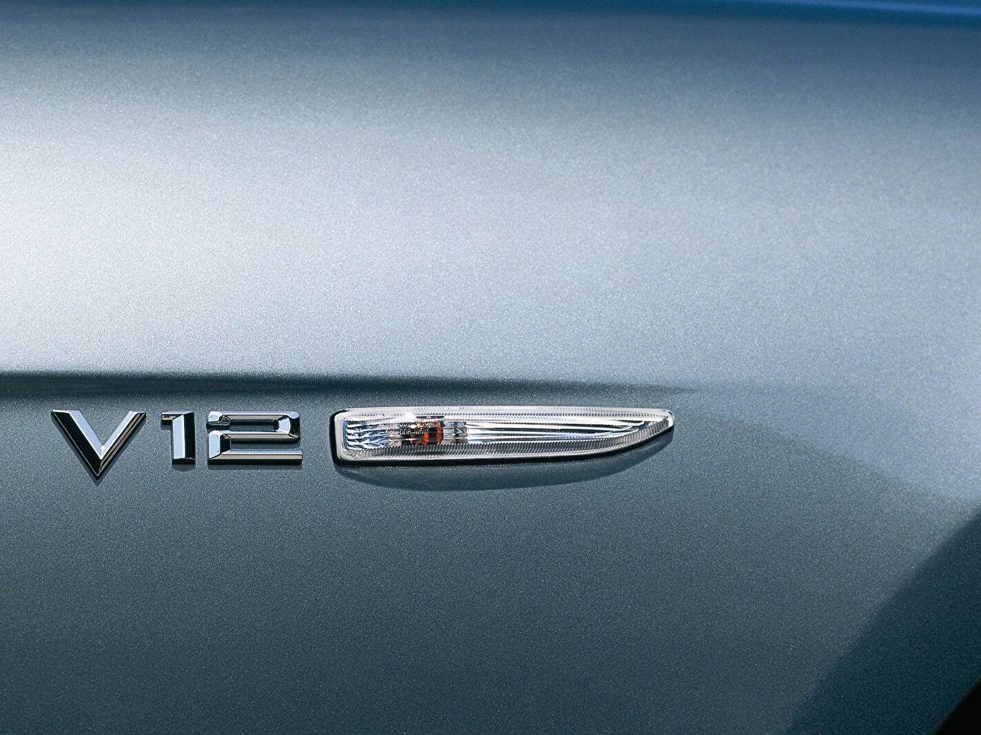 BMW 760Li (E66) (2002-2008),  ajouté par fox58