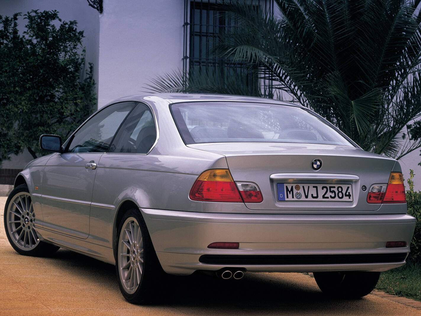 BMW 328Ci Coupé (E46) (1999-2000),  ajouté par fox58