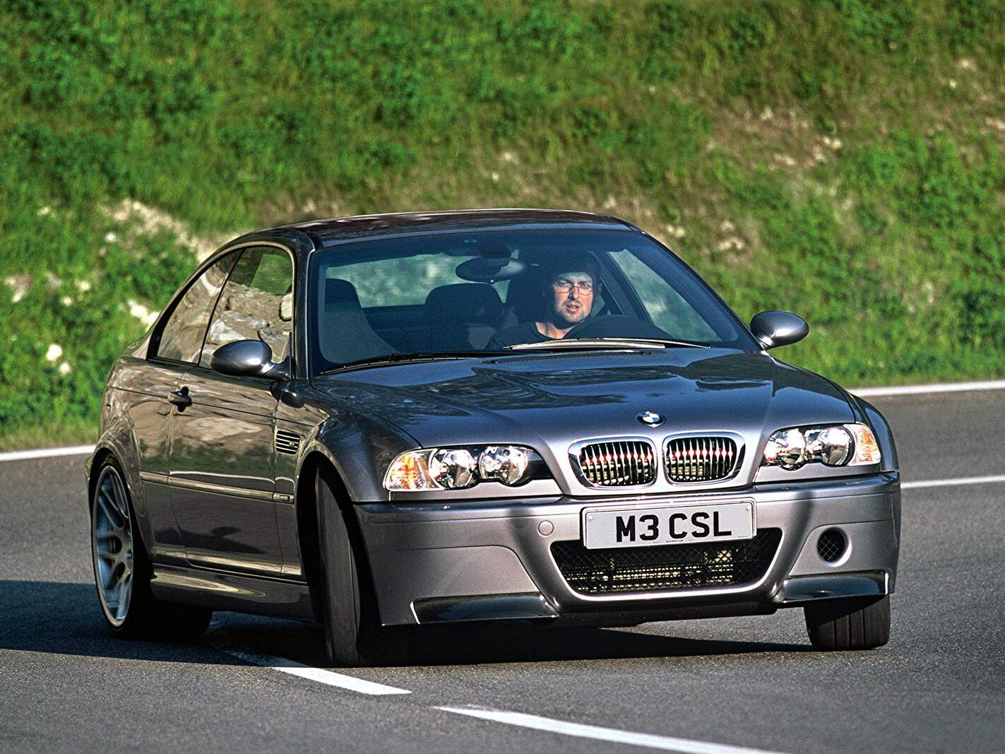 BMW M3 CSL (E46) (2003-2004),  ajouté par fox58