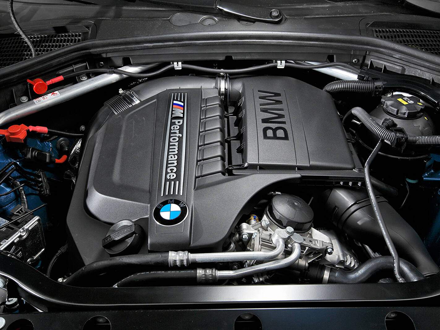 BMW X4 M40i (F26) (2015-2018),  ajouté par fox58