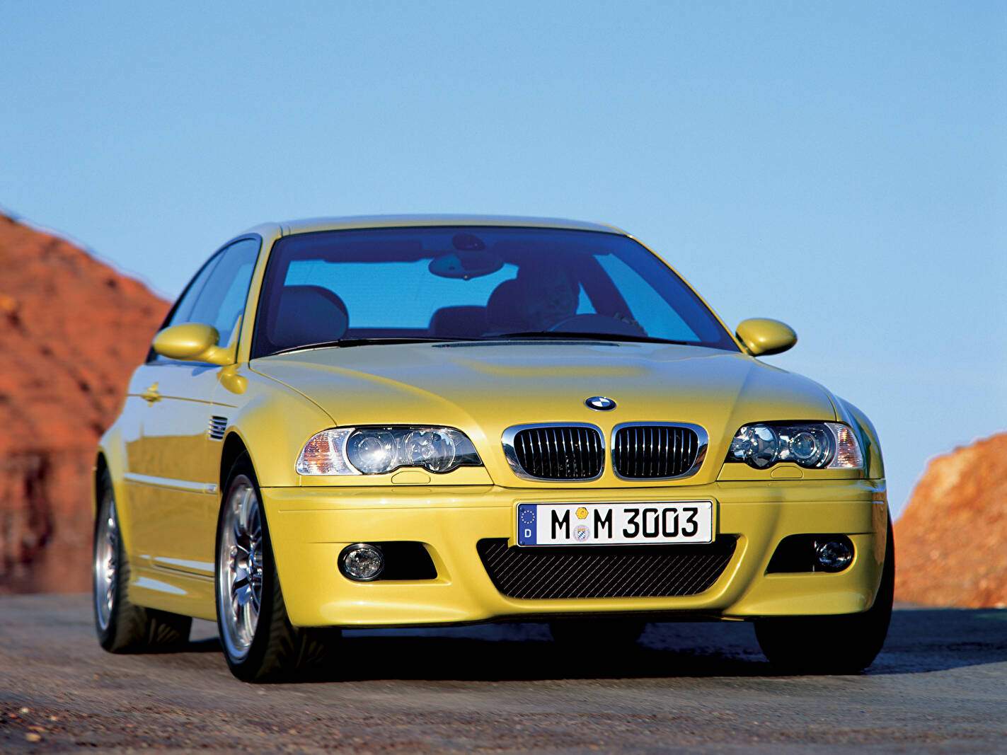 BMW M3 (E46) (2000-2006),  ajouté par fox58