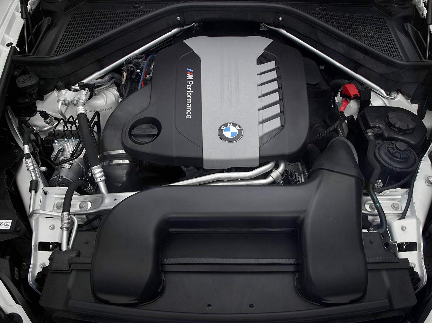 BMW X6 M50d (E71) (2012-2014),  ajouté par fox58