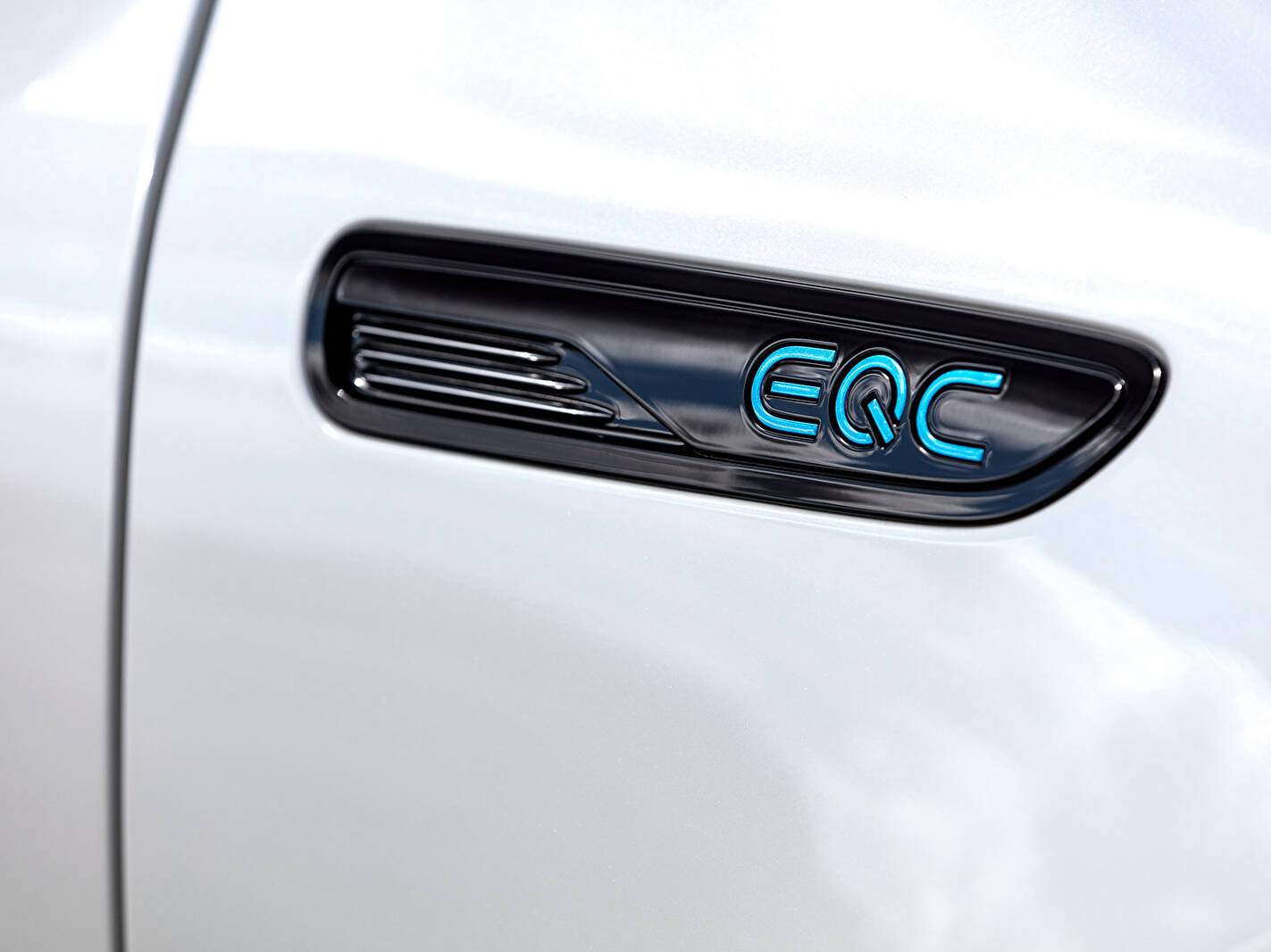 Mercedes-Benz EQC 400 (N293) (2019-2023),  ajouté par fox58