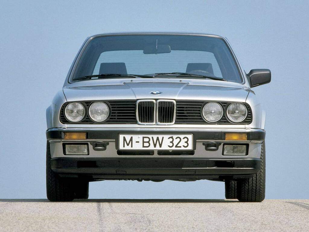 BMW 323i (E30) (1983-1984),  ajouté par fox58