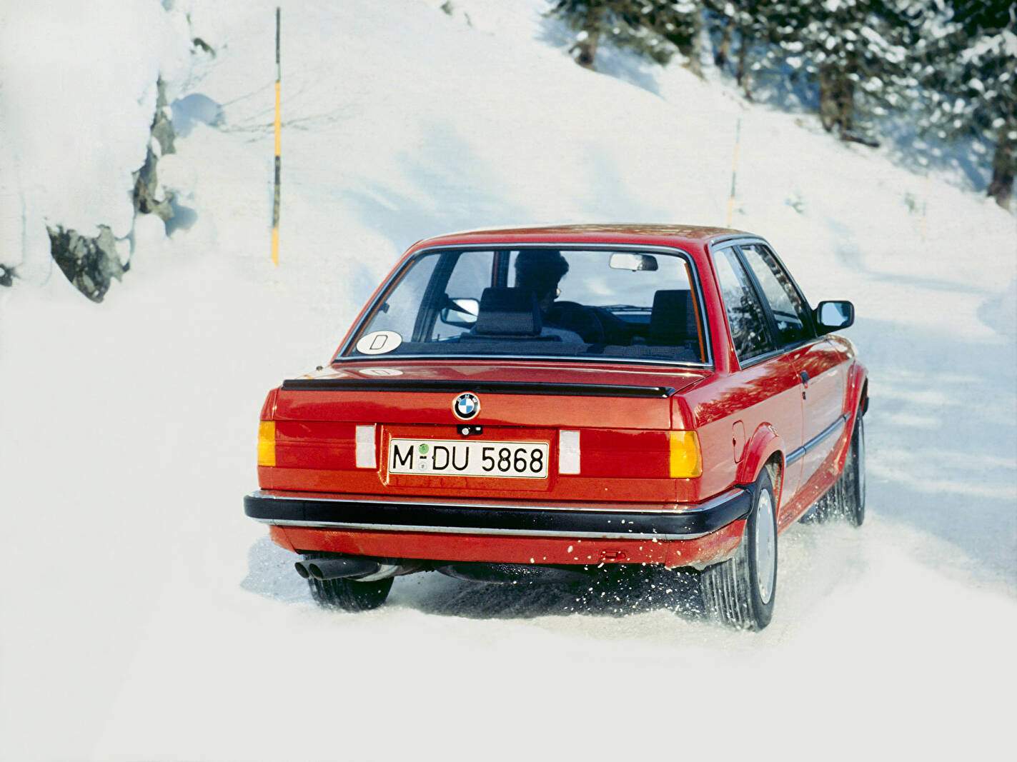 BMW 325i (E30) (1986-1991),  ajouté par fox58