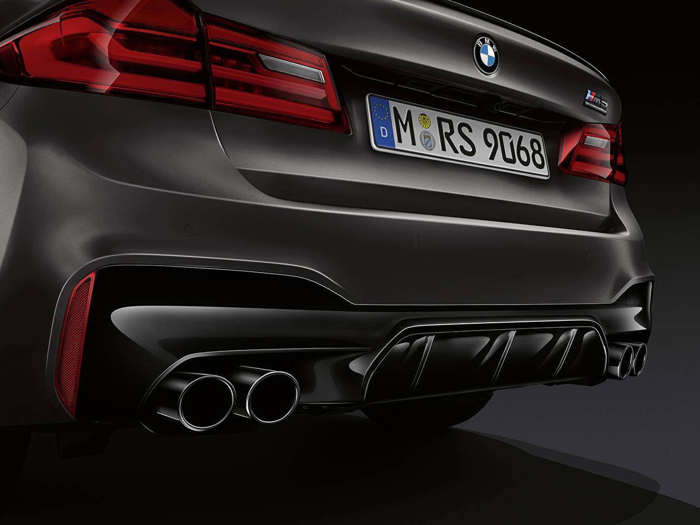BMW M5 Compétition (F90) « 35 Jahre Edition » (2019),  ajouté par fox58