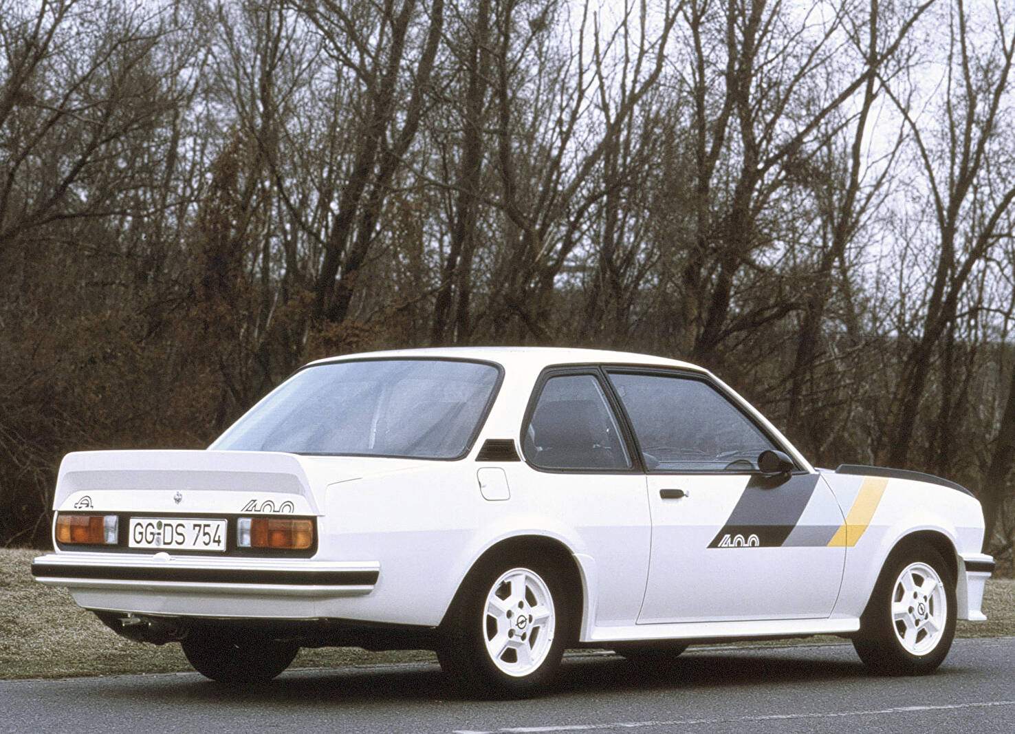 Opel Ascona II 400 (B) (1979-1981),  ajouté par fox58