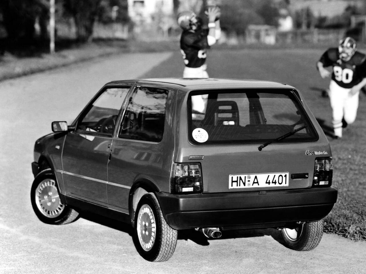 Fiat Uno Turbo ie (1985-1990),  ajouté par fox58