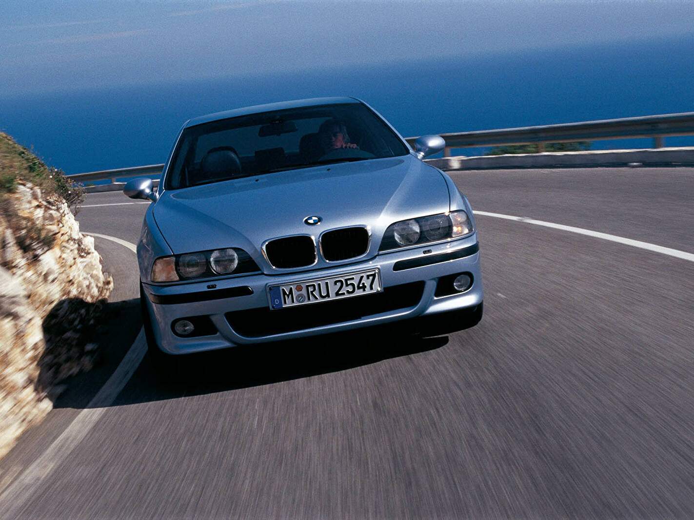 BMW M5 (E39) (1998-2003),  ajouté par fox58