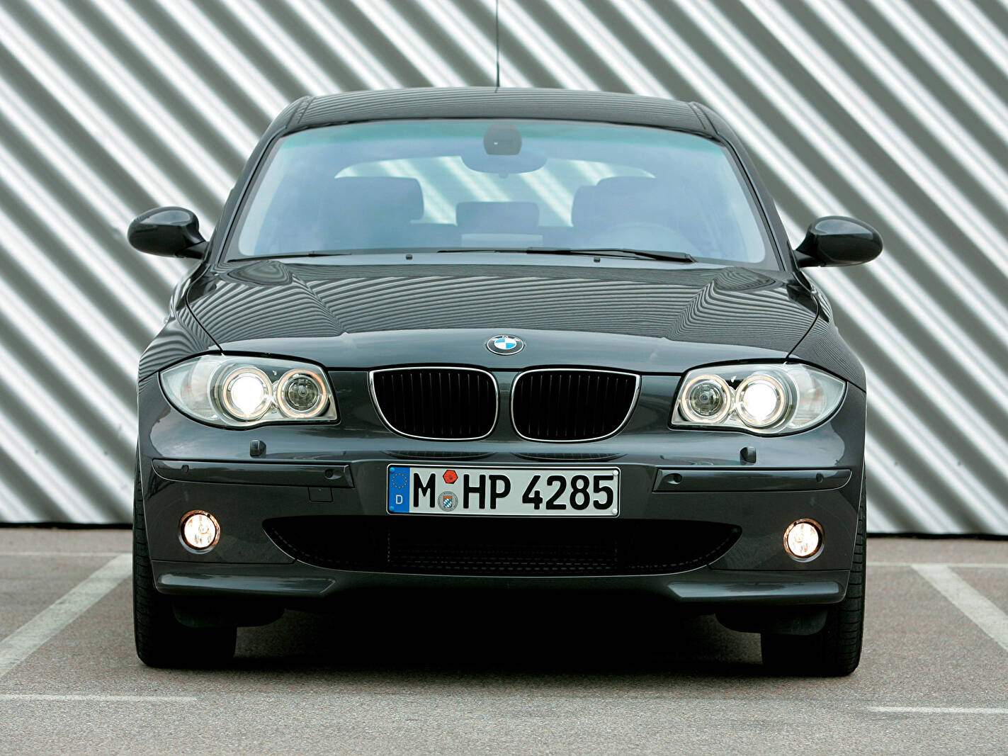 BMW 120d (E87) (2004-2007),  ajouté par fox58