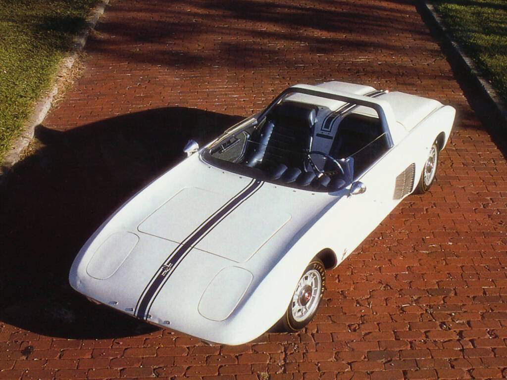 Ford Mustang Roadster Concept Car (1962),  ajouté par fox58