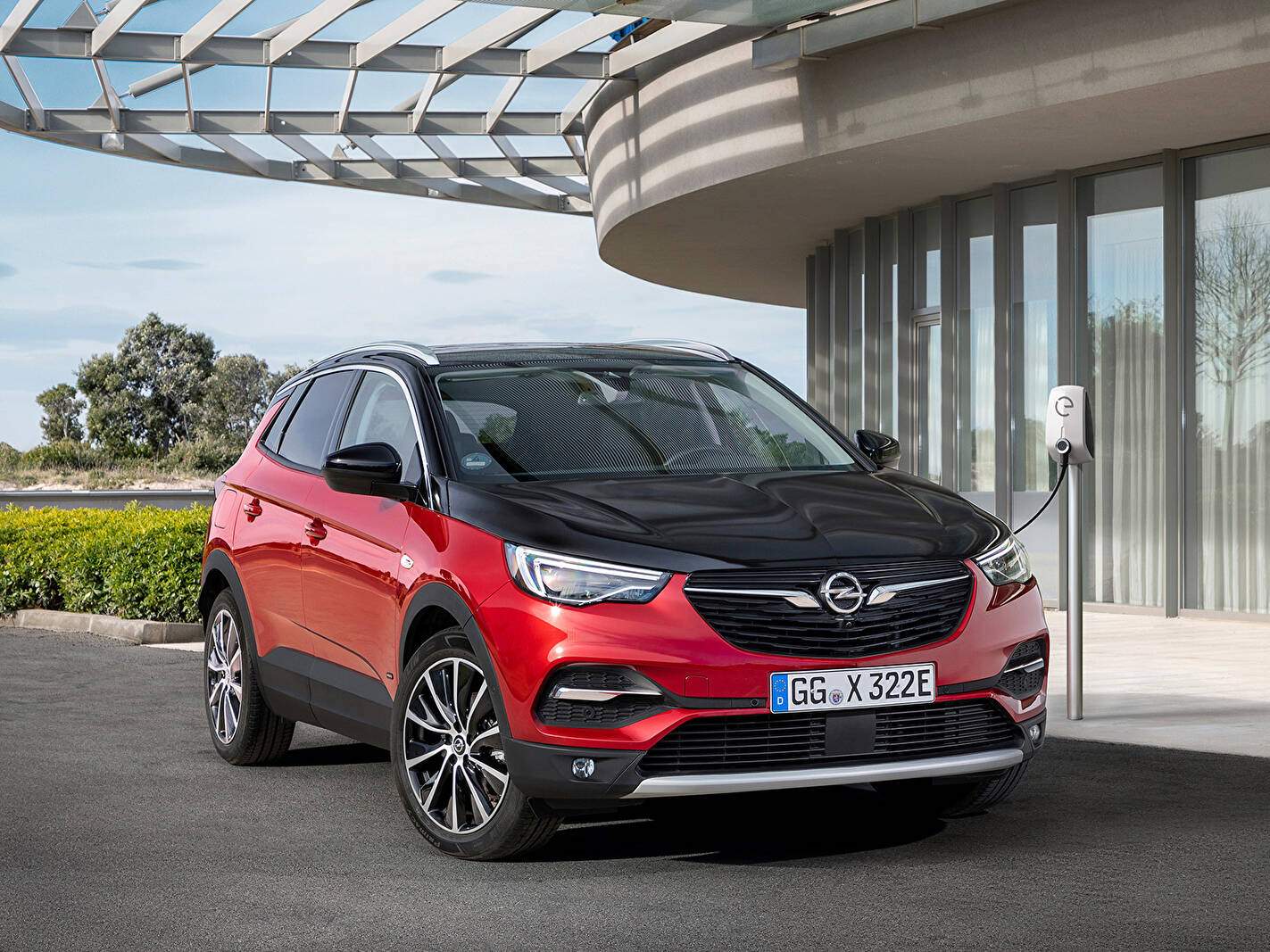 Opel Grandland X Plug-in Hybrid 1.6 Turbo 300 (2019-2021),  ajouté par fox58