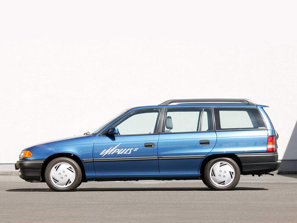 Opel Astra Impuls II (1991),  ajouté par fox58