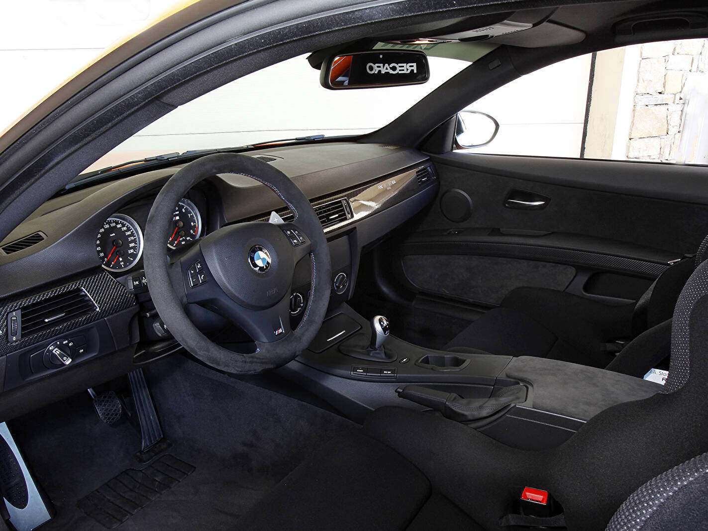 BMW M3 GTS (E92) (2010),  ajouté par fox58