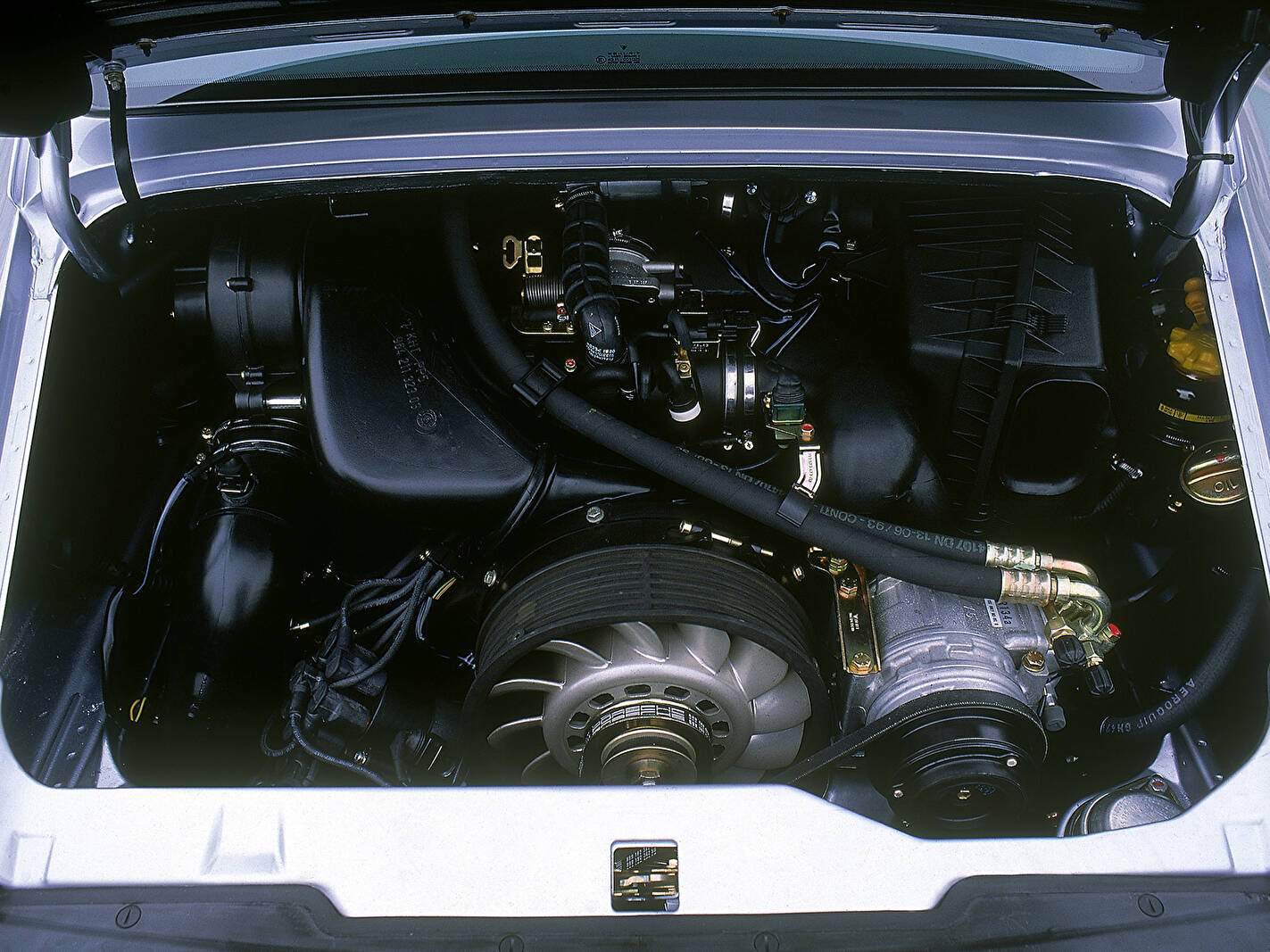 Porsche 911 Carrera (993) (1993-1995),  ajouté par fox58
