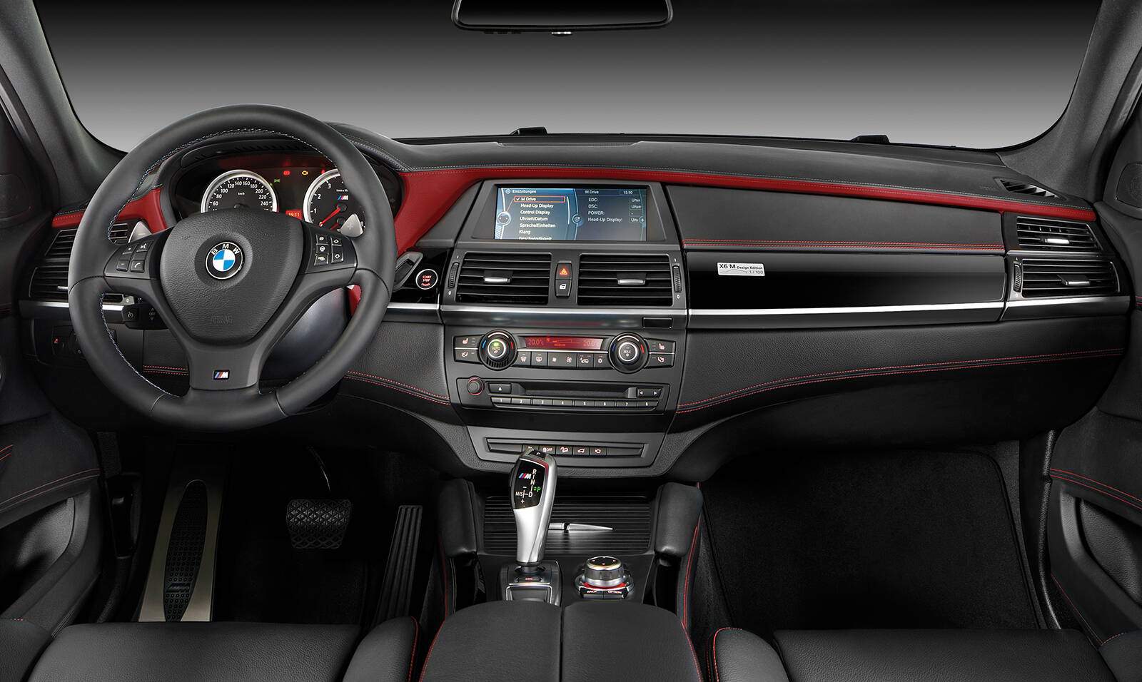 BMW X6 M (E71) « Design Edition » (2013),  ajouté par fox58