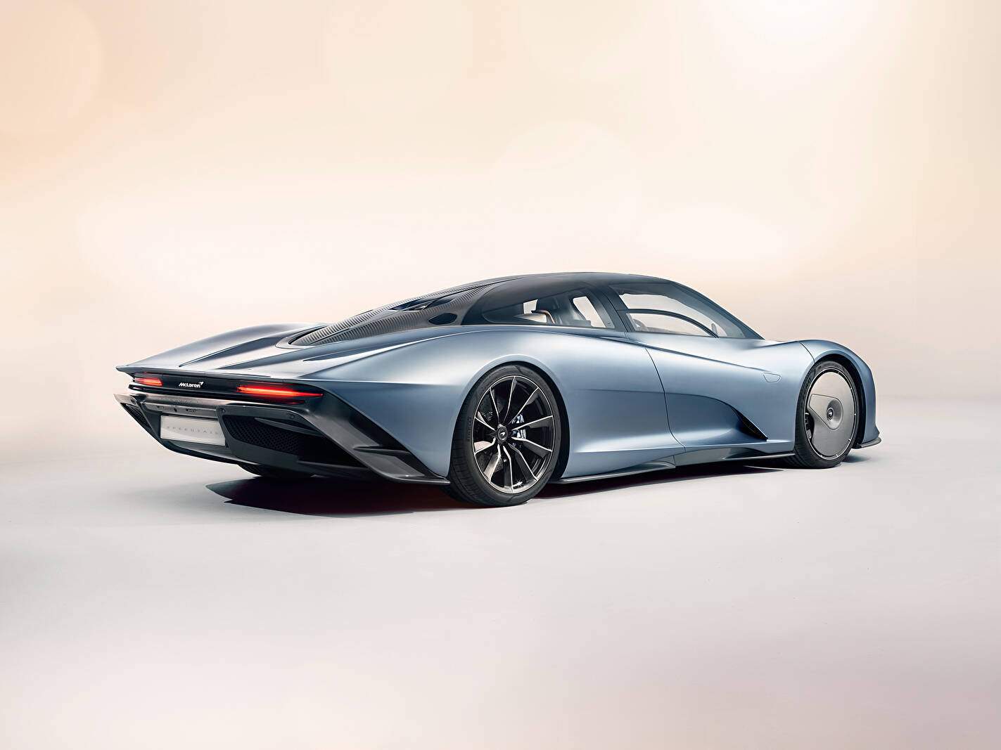 McLaren Speedtail Concept (2018),  ajouté par fox58