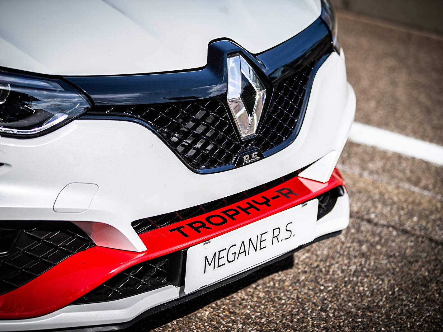 Renault Megane IV RS Trophy-R (2019),  ajouté par fox58