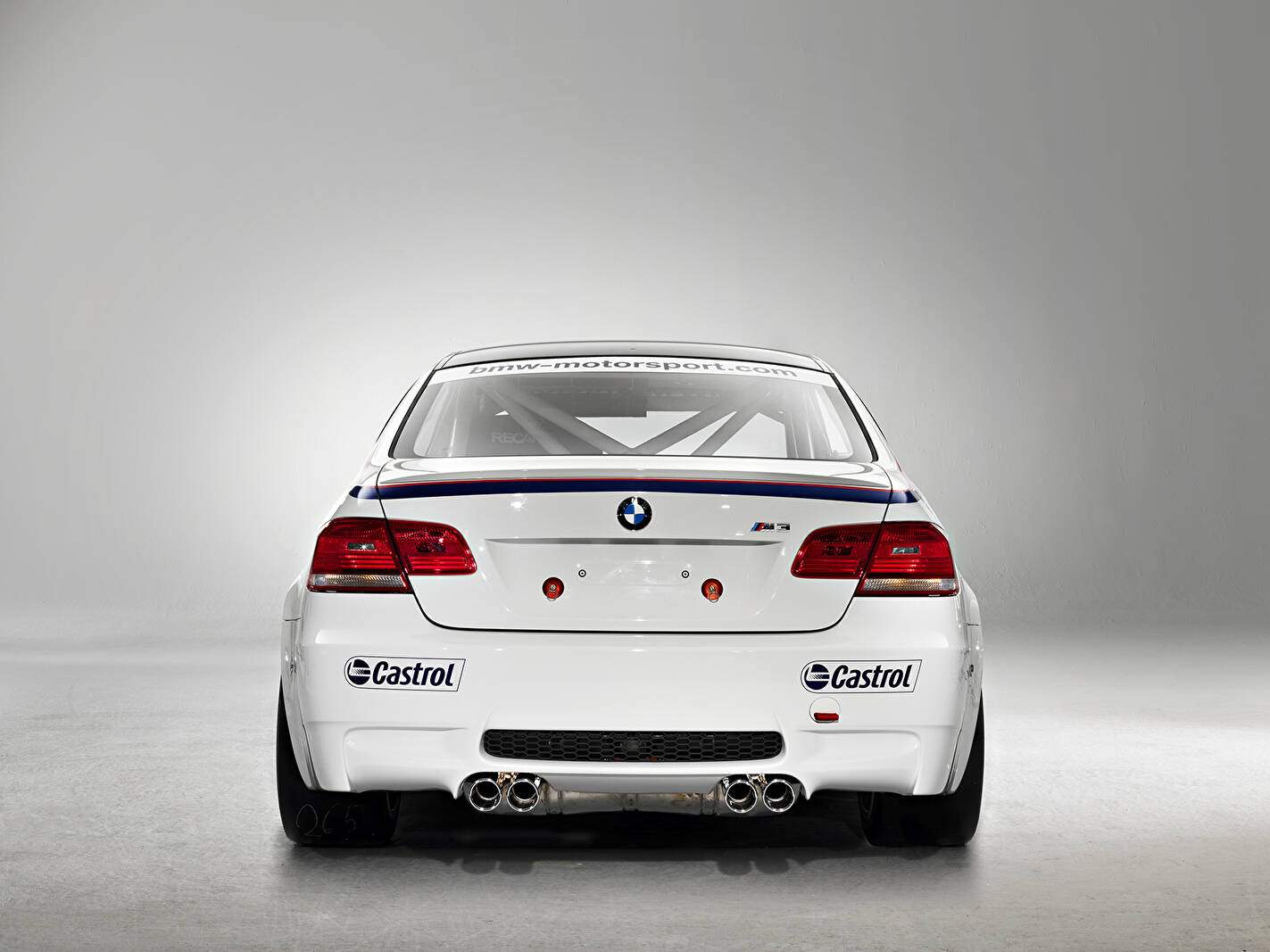 BMW M3 GT4 (2009),  ajouté par fox58