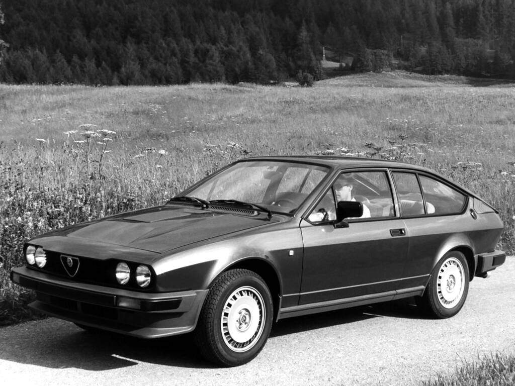 Alfa Romeo Alfetta GTV 6 2.5 (116) (1980-1987),  ajouté par fox58