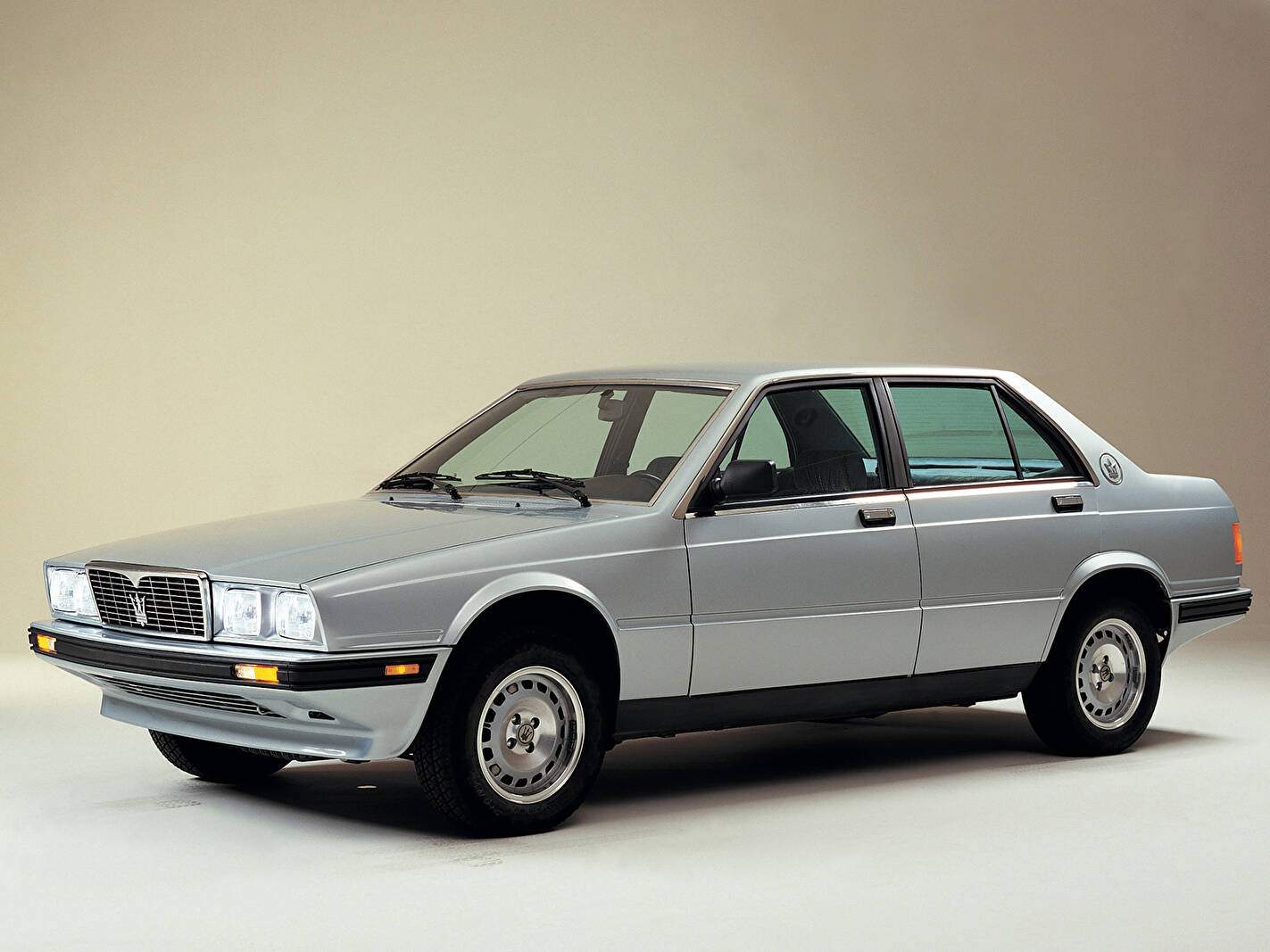 Maserati 425 (1983-1989),  ajouté par fox58