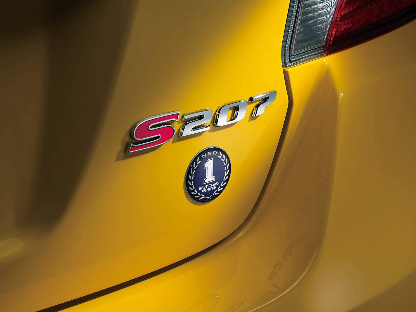 Subaru WRX STI S207 « NBR Challenge Package Yellow Edition » (2015),  ajouté par fox58