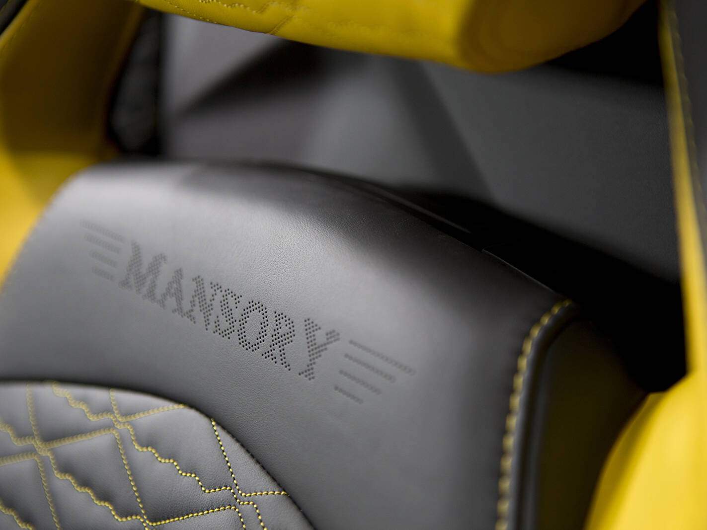 Mansory Aventador LP700-4 Roadster Carbonado Apertos (2013),  ajouté par fox58
