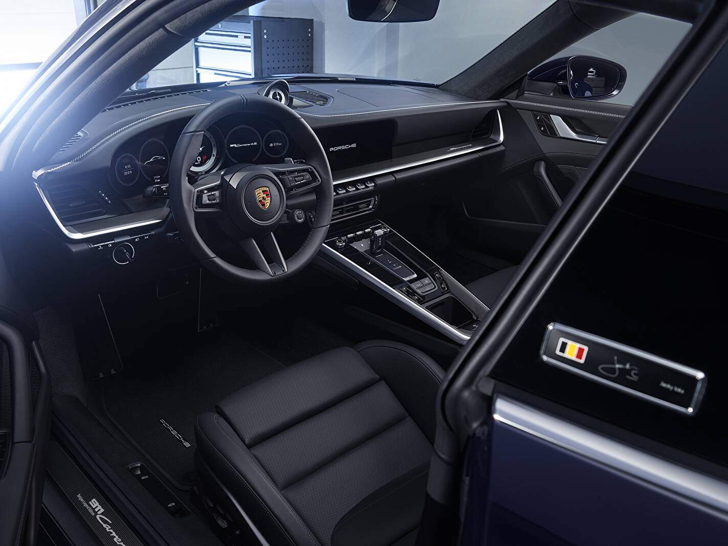 Porsche 911 Carrera 4S (992) « Belgian Legend Edition » (2019),  ajouté par fox58