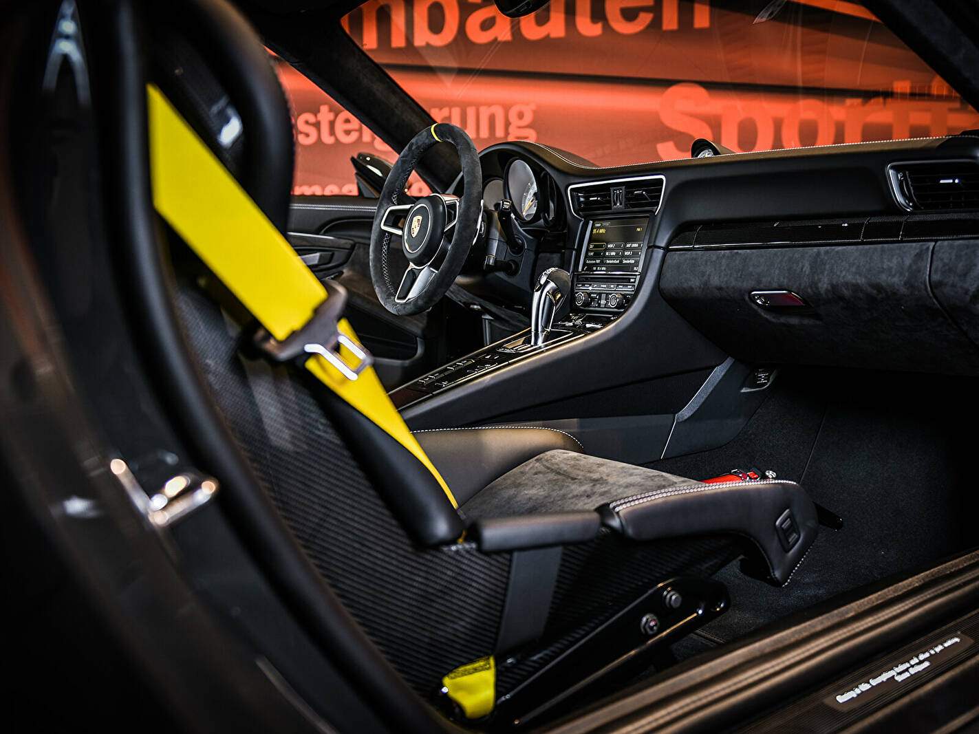 Edo Competition 911 GT3 RS (2016),  ajouté par fox58
