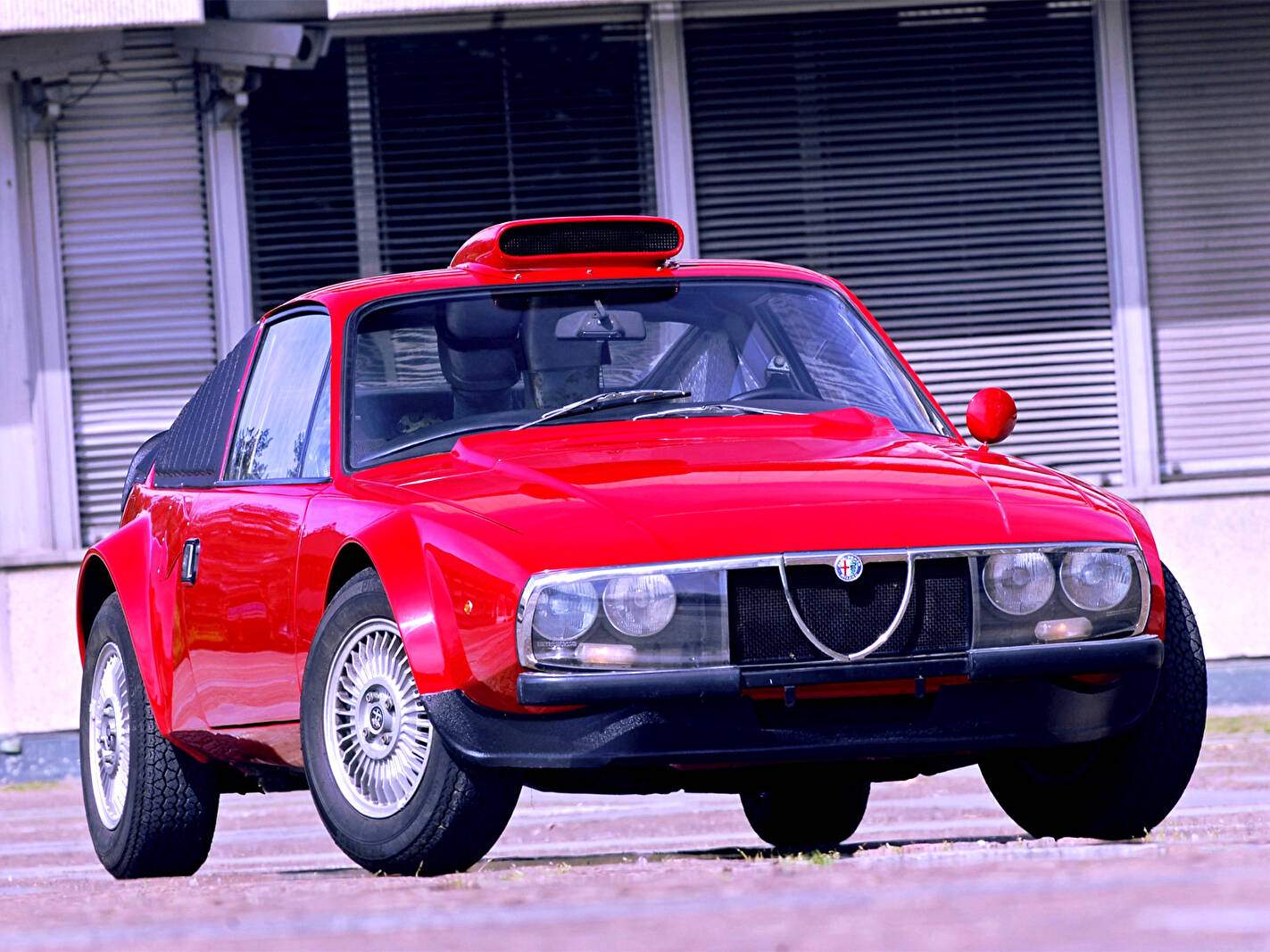 Alfa Romeo GT 2000 Junior Z Periscopica (1972),  ajouté par fox58